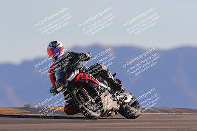 media/Nov-06-2023-Moto Forza (Mon) [[ce023d0744]]/4-Beginner Group/Session 5 (Turn 9)/